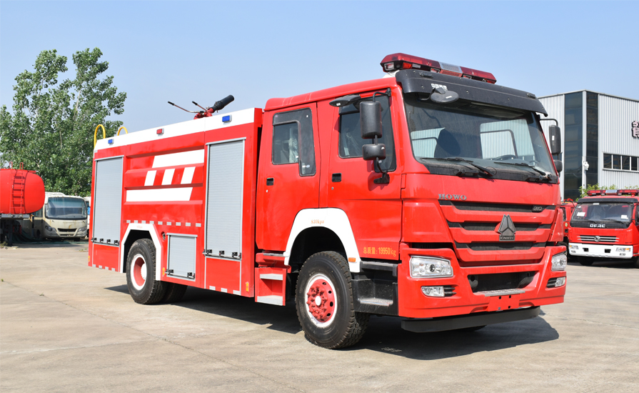 消防車廠家新東日專汽呼吁社會：為消防車讓行，為生命讓道！